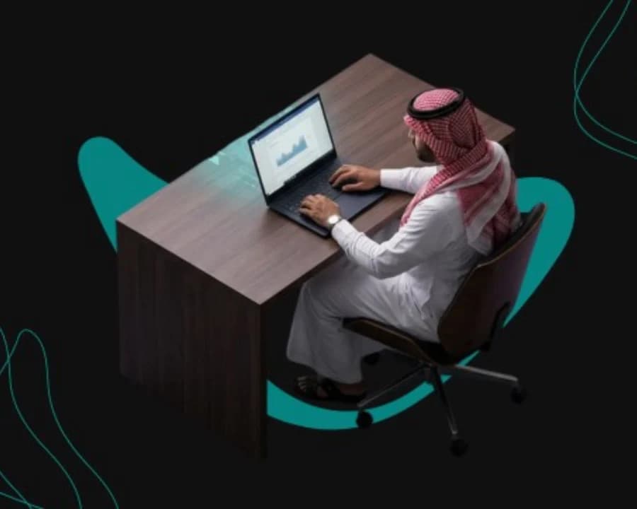 إنشاء المواقع والمتاجر الإلكترونية
